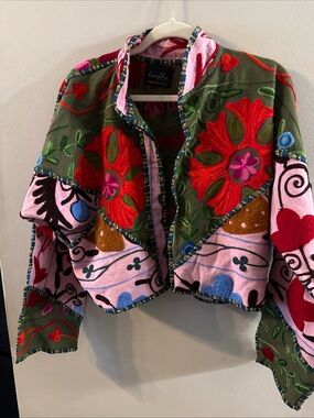 Vintage Kantha Women jacket handcrafted Sz M Multicolor Floral Embroidery Y26